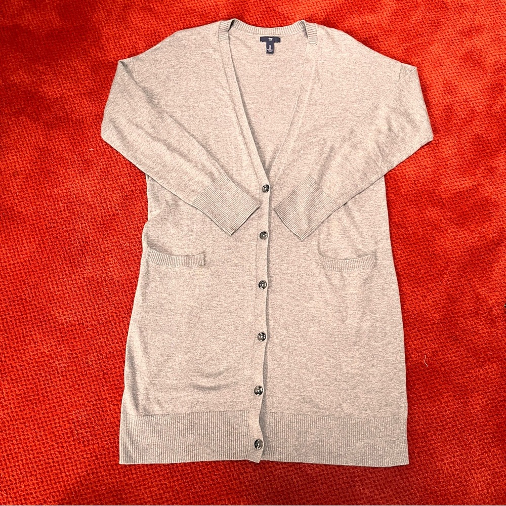 ♥️Host Pick♥️Gap gray cardigan size large